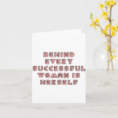 Carte Derrière Chaque Femme Qui A Réussi, Elle Est Elle- (Fleur jaune)