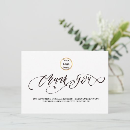 Carte Design noir et blanc simple (Debout devant)
