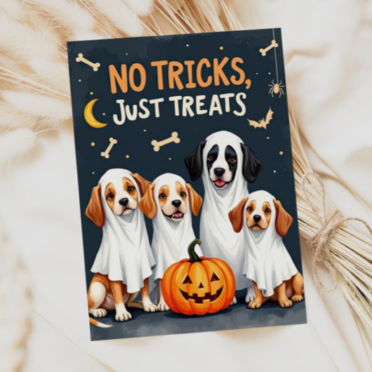 Carte d'Halloween amusante pour chien fantôme mign