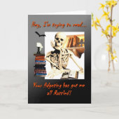 Carte d'Halloween, Lecture de squelette, Étiquette (Fleur jaune)