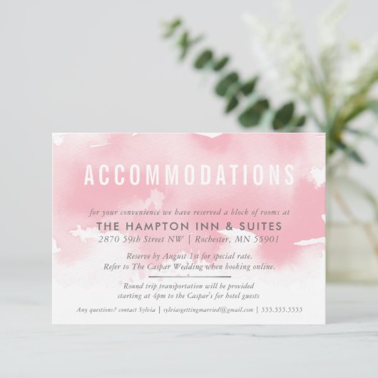 CARTE D'HÉBERGEMENT design aquarelle rose vif (Debout devant)