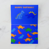 Carte Dinosaures du joyeux anniversaire du garçon de (Intérieur)