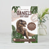 Carte d'invitation anniversaire réaliste de dinosa (Debout devant)