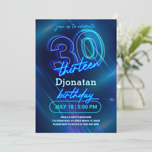 Carte d'invitation Blue Neon 30th Birthday Party (Debout devant)