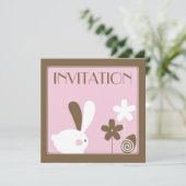 Carte d'invitation de lapin de Pâques (Debout devant)