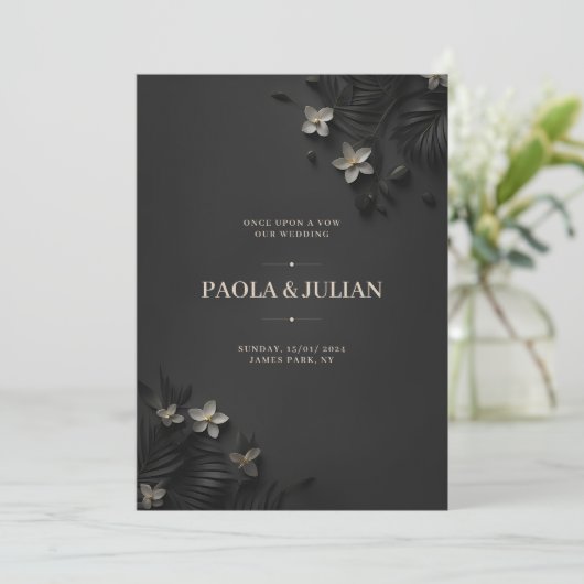 Carte d'invitation de mariage noir luxueux (Debout devant)