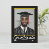 Carte d'invitation de remise de diplôme sur mesure (Debout devant)