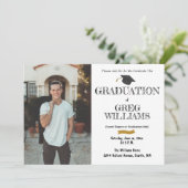 Carte d'invitation photo de la fête de graduation (Debout devant)