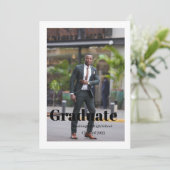 Carte d'invitation pour diplômé de script simple (Debout devant)