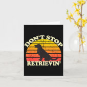 Carte Don't Stop Retrieving Retro Golden Retriever Mom D (Fleur jaune)