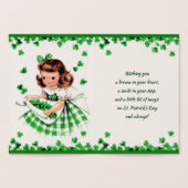 Carte Dorée Bonne Saint Patrick. Petite fille irlandaise (Intérieur)
