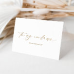 Carte Dorée Ellesmere À Mon Jour De Mariage En Droit<br><div class="desc">La carte de mariage Ellesmere présente un design minimaliste moderne sur un arrière - plan blanc pour un look propre et simple. L'en-tête de script est une image qui ne peut pas être modifiée. Tous les autres textes sont entièrement modifiables. Pour une personnalisation plus avancée de cette conception, il suffit...</div>