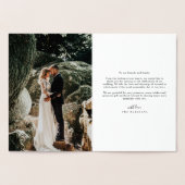 Carte Dorée Juste marié Typographie Mariage Photo (Intérieur)