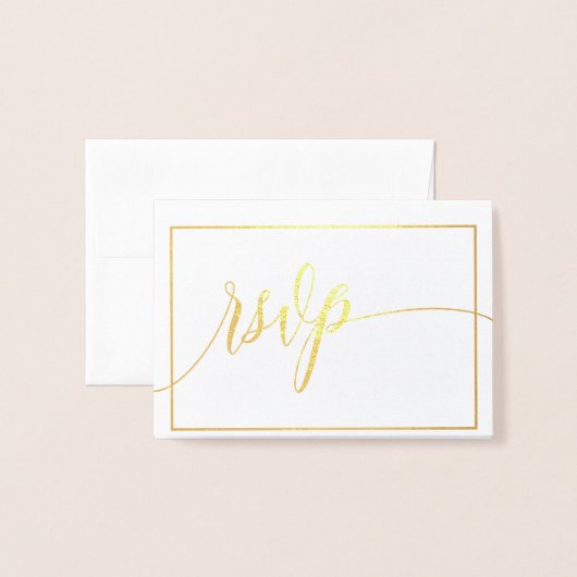 Carte Dorée Script de calligraphie blanc et or RSVP (Devant avec enveloppe)