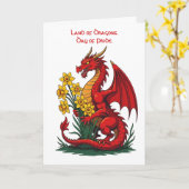 Carte Dragon Rouge Cueillant des Jonquilles (Fleur jaune)