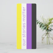 Carte Drapeau non binaire LGBT Signet jaune violet (Debout devant)