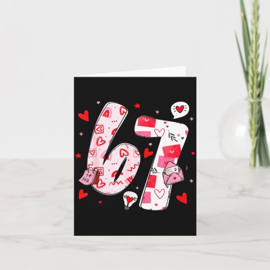 Carte Drôle 67 Meme Six Sept 6 7 Saint-Valentin Cœurs (Devant)