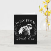 Carte Drôle Dans Mon Épouse Feral Era Cute Bride Raccoon (Fleur jaune)