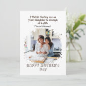 Carte drôle de fête des mères de la part de la fil (Debout devant)