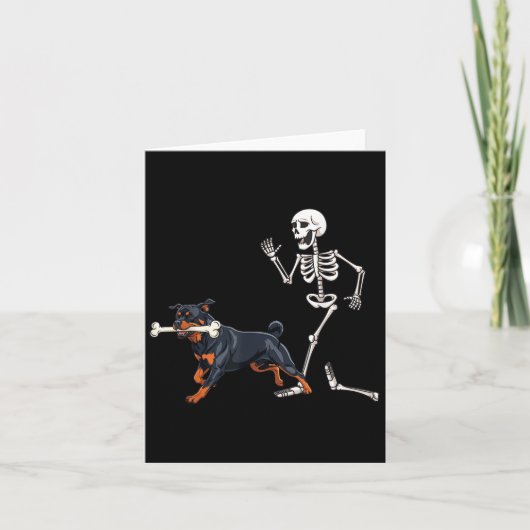 Carte Drôle Halloween Rottweiler Et Skeleton (Devant)