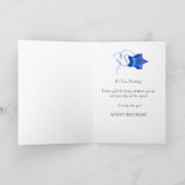 Carte du 100e anniversaire avec carrés abstraits. (Intérieur)