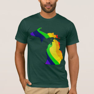 Carte du Michigan dans un T-shirt d'arc-en-ciel