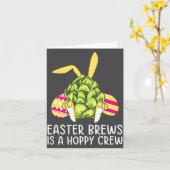 Carte Easter Bunny Beer Drinking Rabbit Illustration (Fleur jaune)