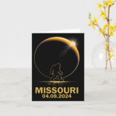 Carte Éclipse Solaire Total Bigfoot 4.08.2024 Missouri (Fleur jaune)