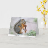 Carte Écureuil souriant mangeant du cône de pin (Fleur jaune)