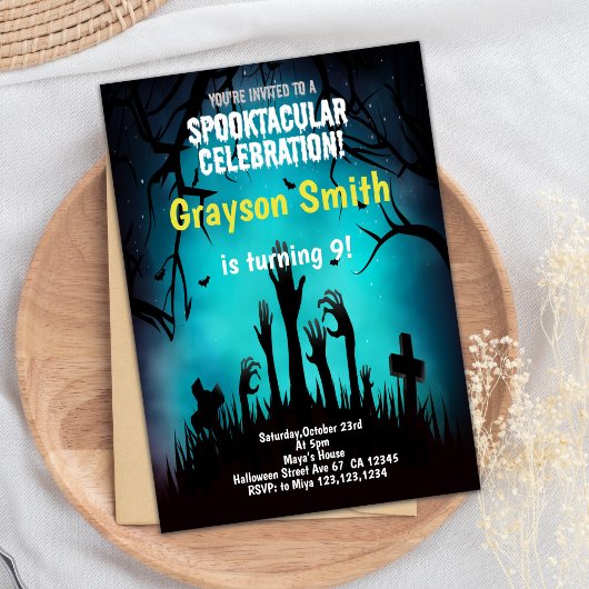 Carte éffrayante d'invitation à la fête d'Hallowee