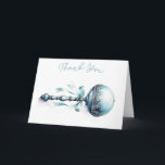 Carte Élégant Baby shower de Merci de bébé bleu Rattle B<br><div class="desc">Express votre gratitude avec ce charmant carte de remerciements en baby shower de bétail bleu. Dotée d'un design élégant d'inspiration vintage, cette carte est parfaite pour remercier vos invités pour leurs cadeaux réfléchis et leurs bons voeux. Personnalisez-le avec votre nom ou un message spécial pour le rendre encore plus significatif....</div>