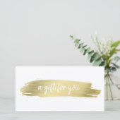 Carte Élégant certificat cadeau d'or de salon affaires (Debout devant)