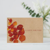 Carte Élégant certificat cadeau Eucalyptus rustique (Debout devant)