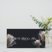 Carte Élégant certificat cadeau moderne professionnel (Debout devant)