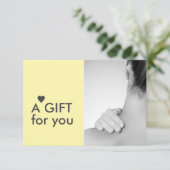 Carte Elégant Massage Therapist Photo Jaune Grey Coeur (Debout devant)