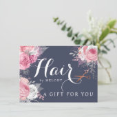 Carte Elégant rose en cuivre ciseaux en or coiffeuse (Debout devant)