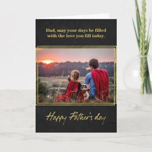Carte élégante de la Fête des Pères avec feuille d
