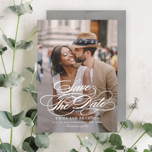 Carte Élégante de Mariage 'Save The Date' à Script