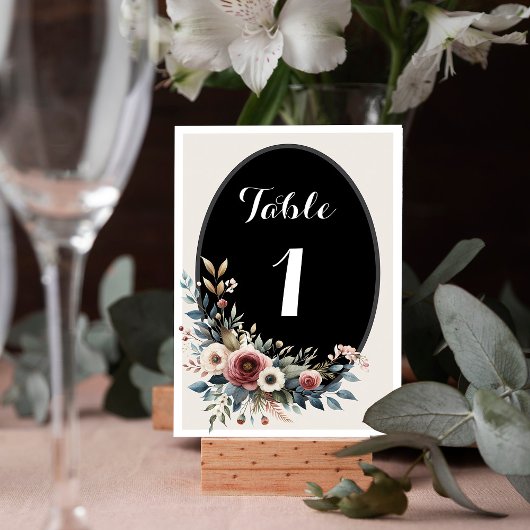 Carte élégante de numéro de table de mariage flora