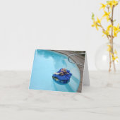 Carte Ernie the Sock Monkey Swimming Pool Note Card (Fleur jaune)