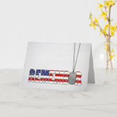 Carte étiquette de chien militaire avec drapeau américai (Fleur jaune)