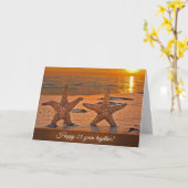 Carte Étoile de mer d'anniversaire sur la plage au couch (Fleur jaune)