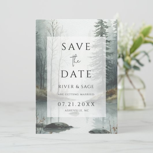 Carte Evergreen Mist Forest QR Save the Date (Debout devant)