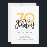 Carte Faire 70 look bon anniversaire moderne<br><div class="desc">En faisant 70 look,  soixante-dix et fabuleuse invitation d'anniversaire de typographie moderne. Texte de script moderne sur la conception de typographie de tendance. Partie d'une collection. Les couleurs peuvent être customisées.</div>
