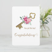 Carte Félicitations New Home Agent immobilier tendance (Debout devant)