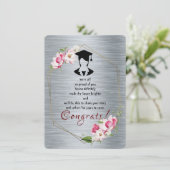 Carte Félicitations pour la remise des diplômes (Debout devant)