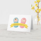 Carte Félicitations pour vos jumeaux ! Bébé garçon et fi (Fleur jaune)