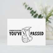 Carte Félicitations, vous avez réussi, vous êtes diplômé (Debout devant)