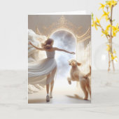 Carte Femme et Goldendoodle à la porte du Ciel (Fleur jaune)