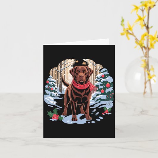 Carte Festive Chocolate Lab In Snowy Forest Winter Xmas (Fleur jaune)